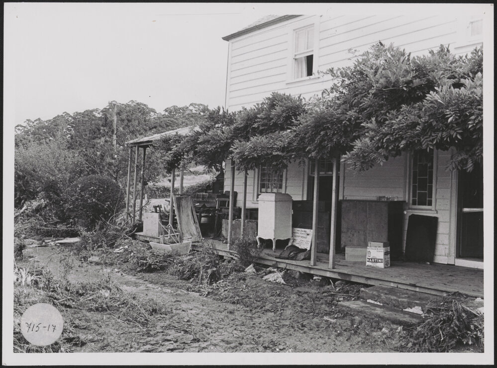 Kemp House in flood (4)