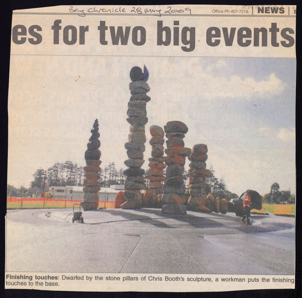 Photograph Chris Booth's Kerikeri Domain sculpture
