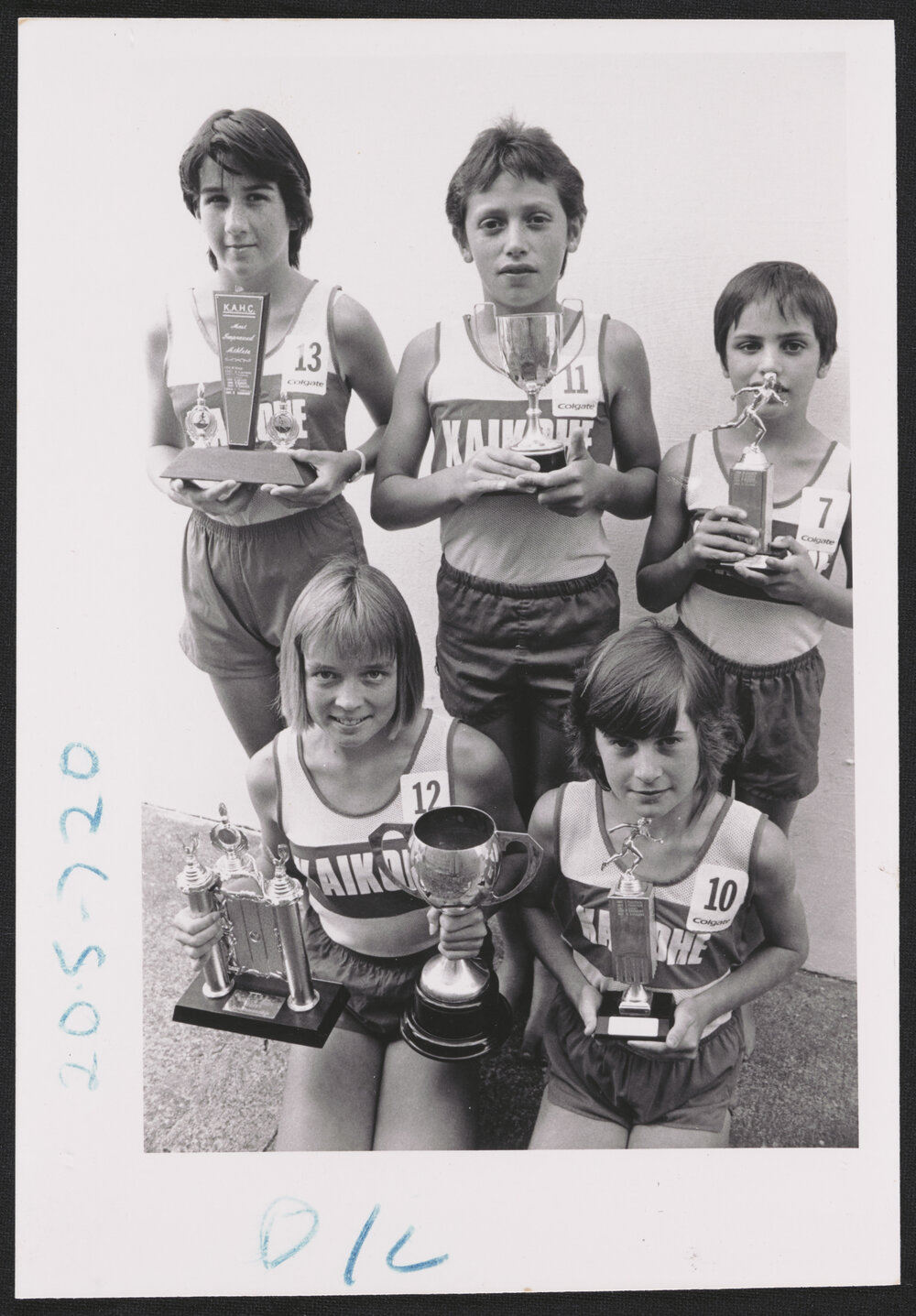 Runners (6)