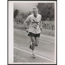 Runners (63)