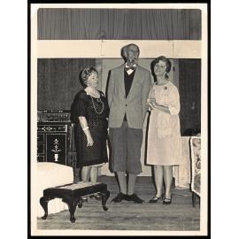 Photograph of the Kerikeri Coffee Company actors  (2)