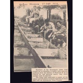 Kawakawa Lions Club turned out to build a new concrete walkway